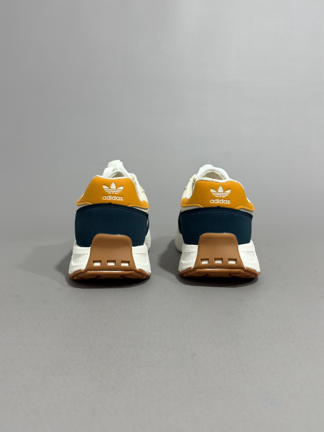 Adidas Popcorn Running Shoes" white, Navy"