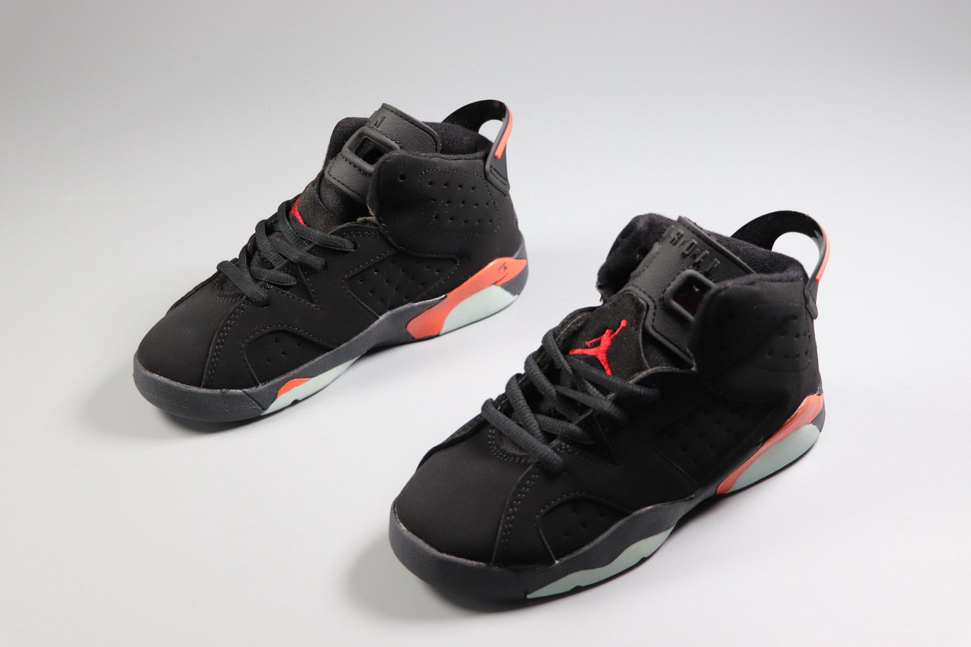 Joe 6 children's basketball shoes " black, & orange"