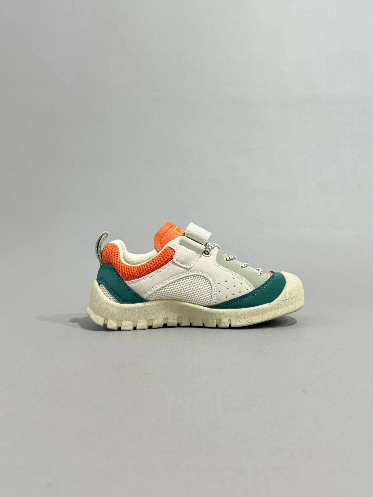 Adidas outdoor hiking shoes" cream"