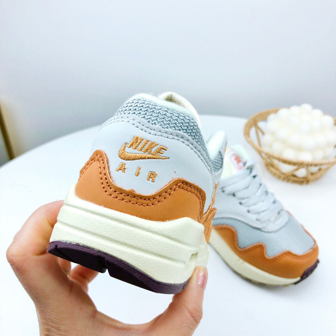Nike MAX87 first generation air cushion