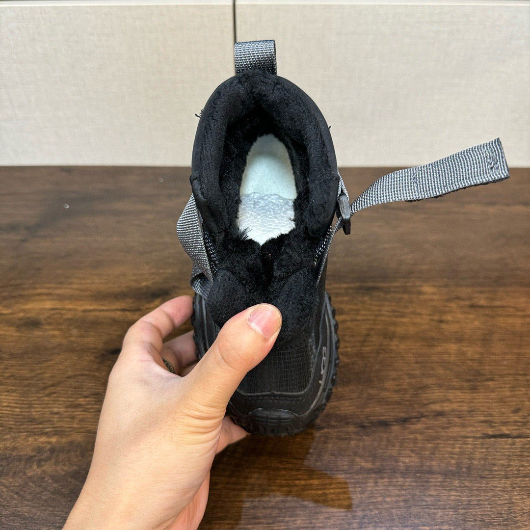 U-GG children's fleece boots" black"