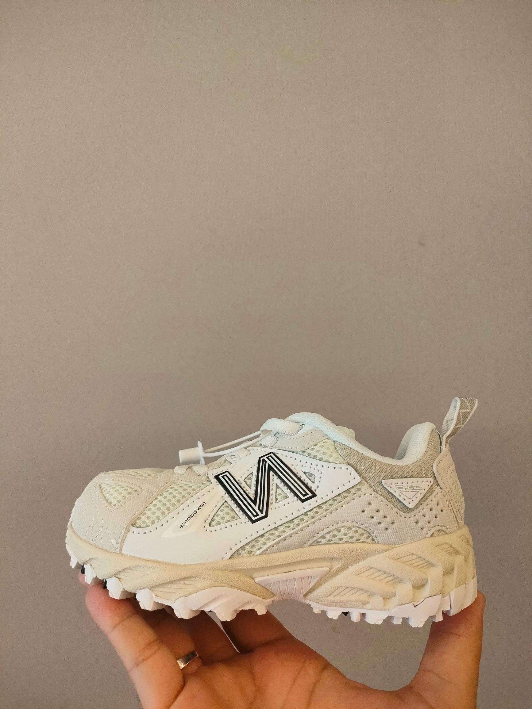 NB610 children's outdoor shoes