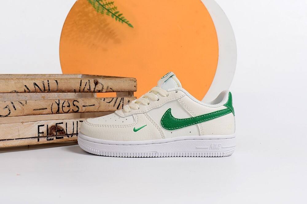 Air Force low-top lace-up sneakers" white"