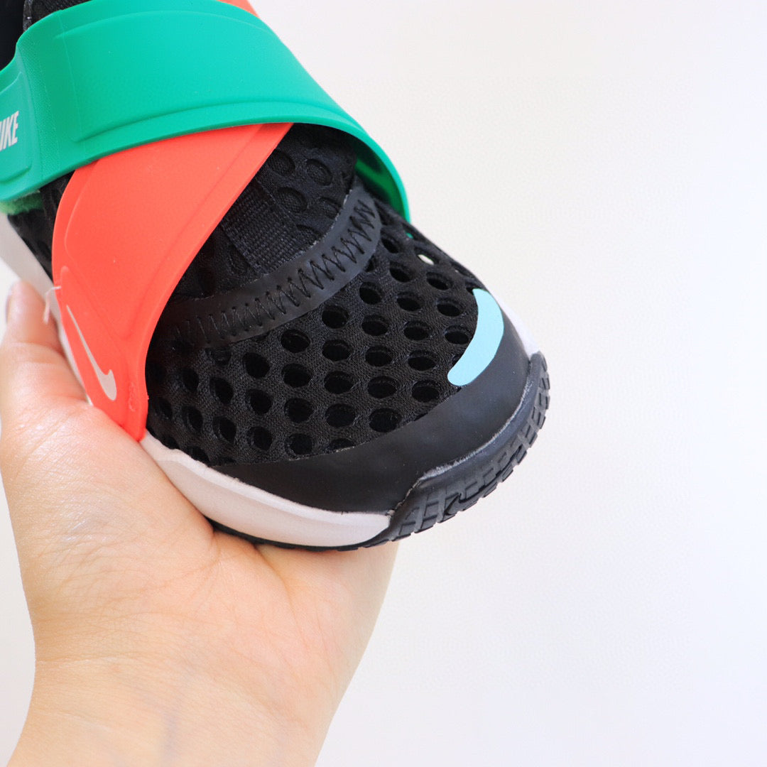 Nike Little UFO Large Mesh Velcro Children's Shoes" black, Orange"