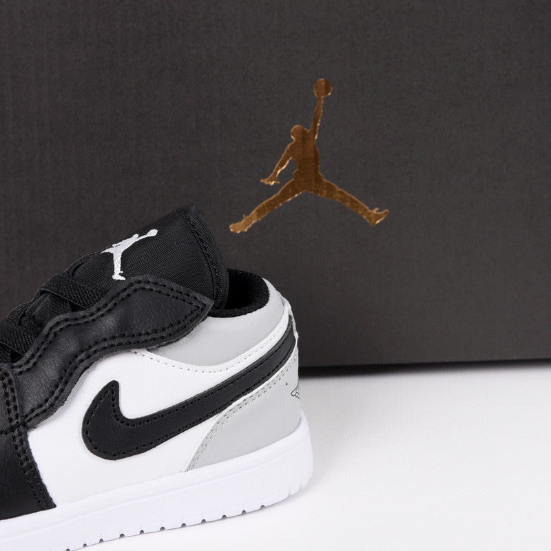 Jordan low top elastic band" white, black, gray"