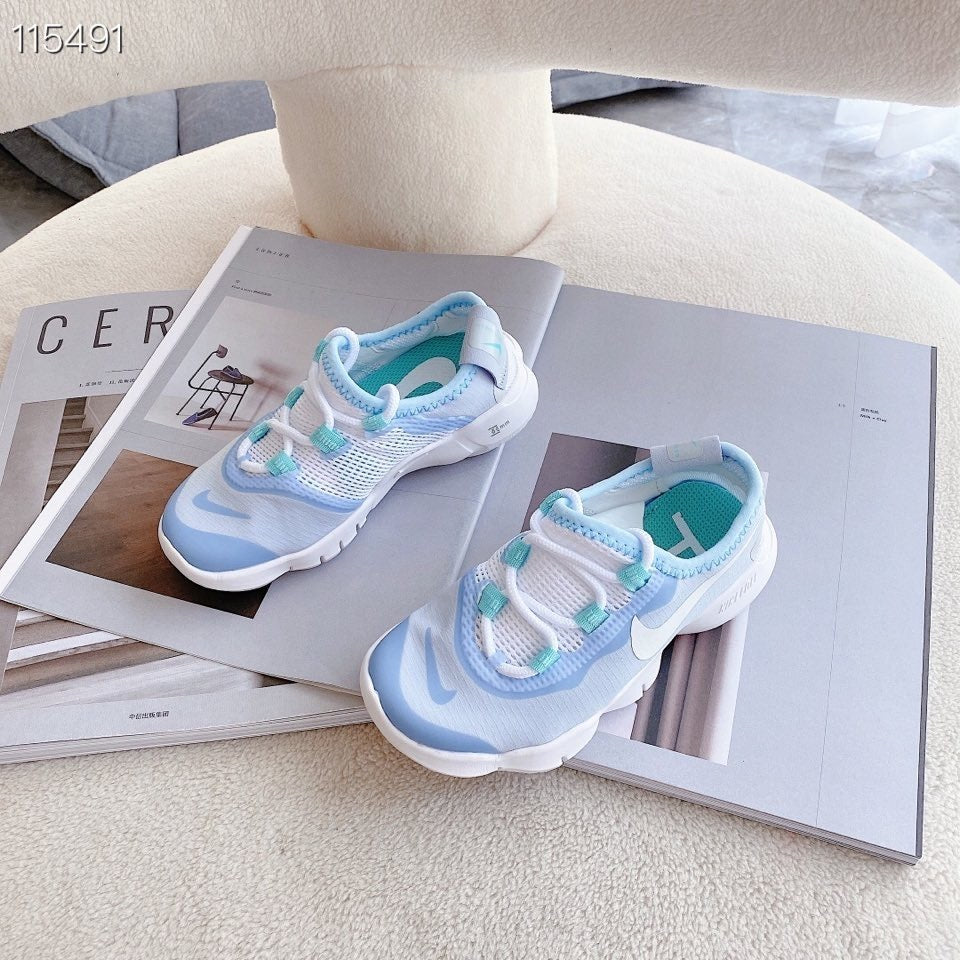 Nike Barefoot 5.0 Kids" light sky"