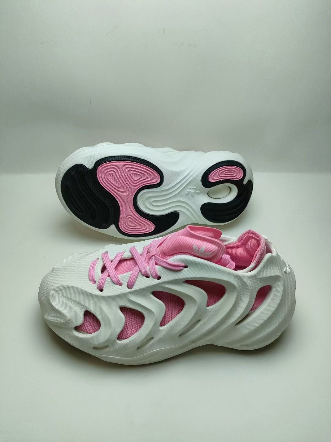ADIDAS clover adiFOM boys and girls hole shoes " light gray, pink"