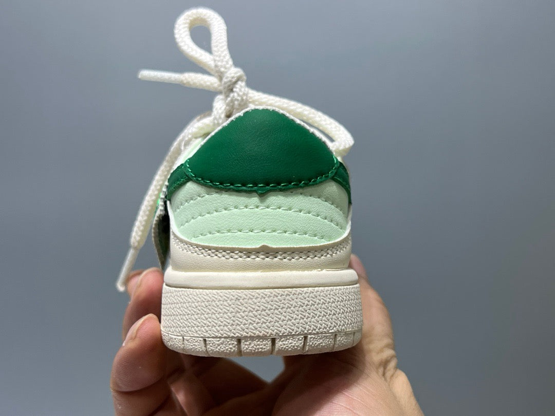 Nike low-top embroidered children's sneakers" off white, lime green'