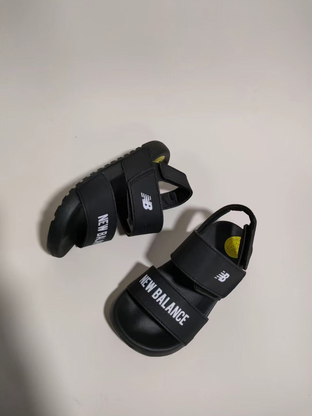 N official website synchronized parallel bars sandals" several color"