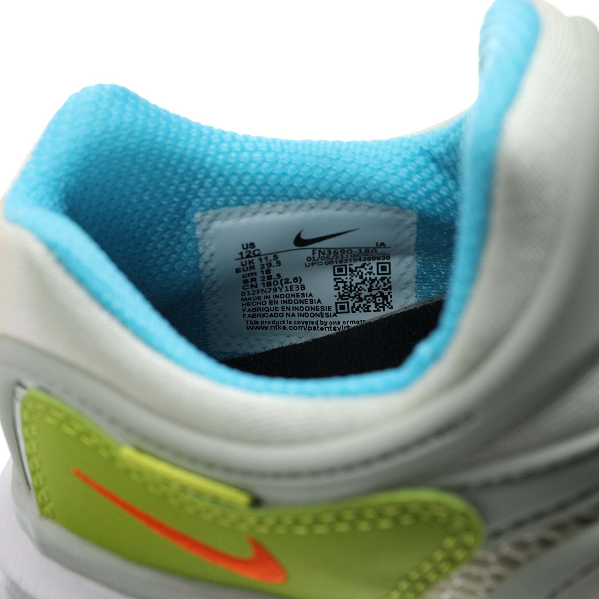 Nike Caterpillar Mesh Kids Shoes" white, gray"