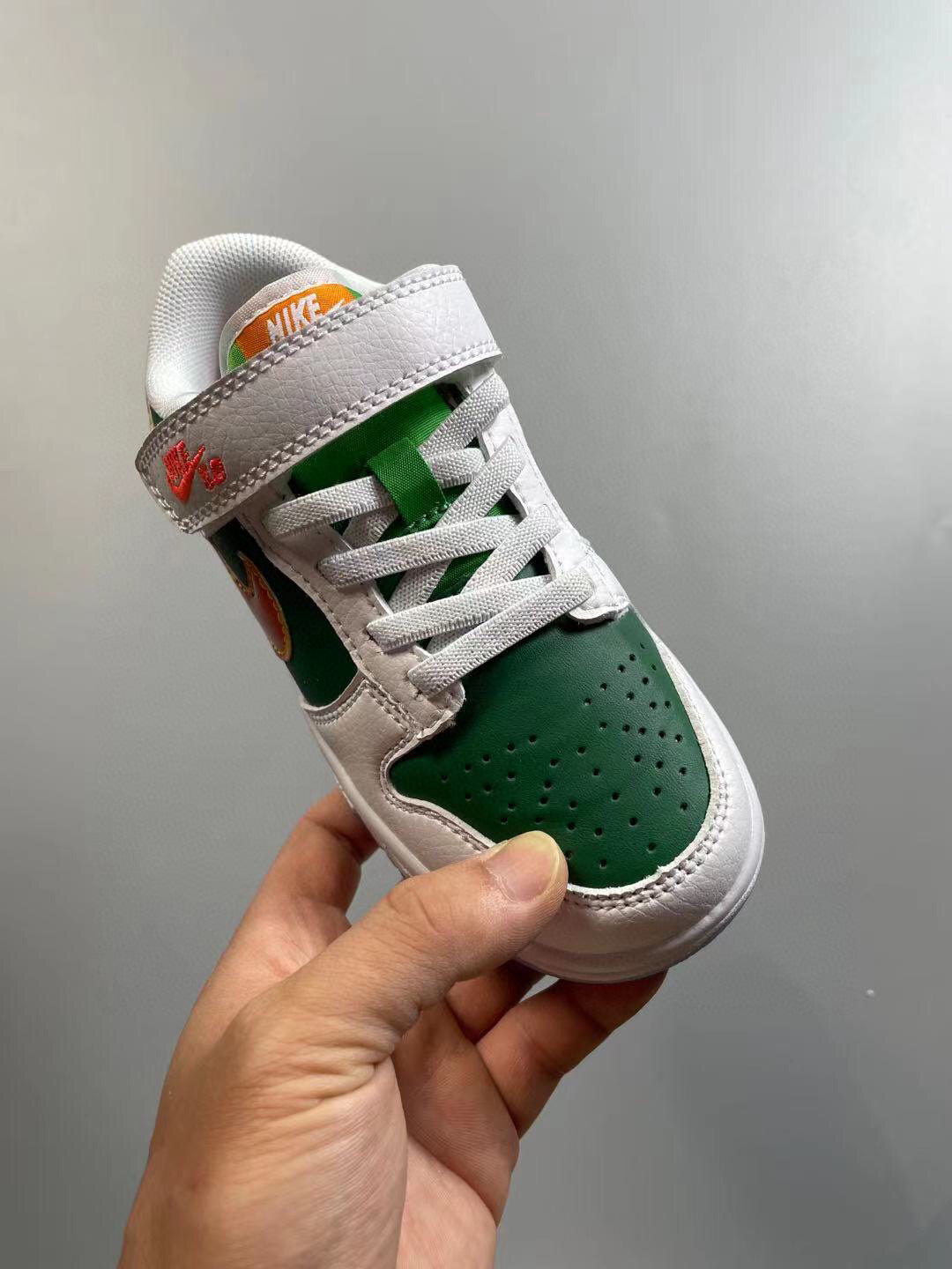 Nike SB single buckle sneakers" green"