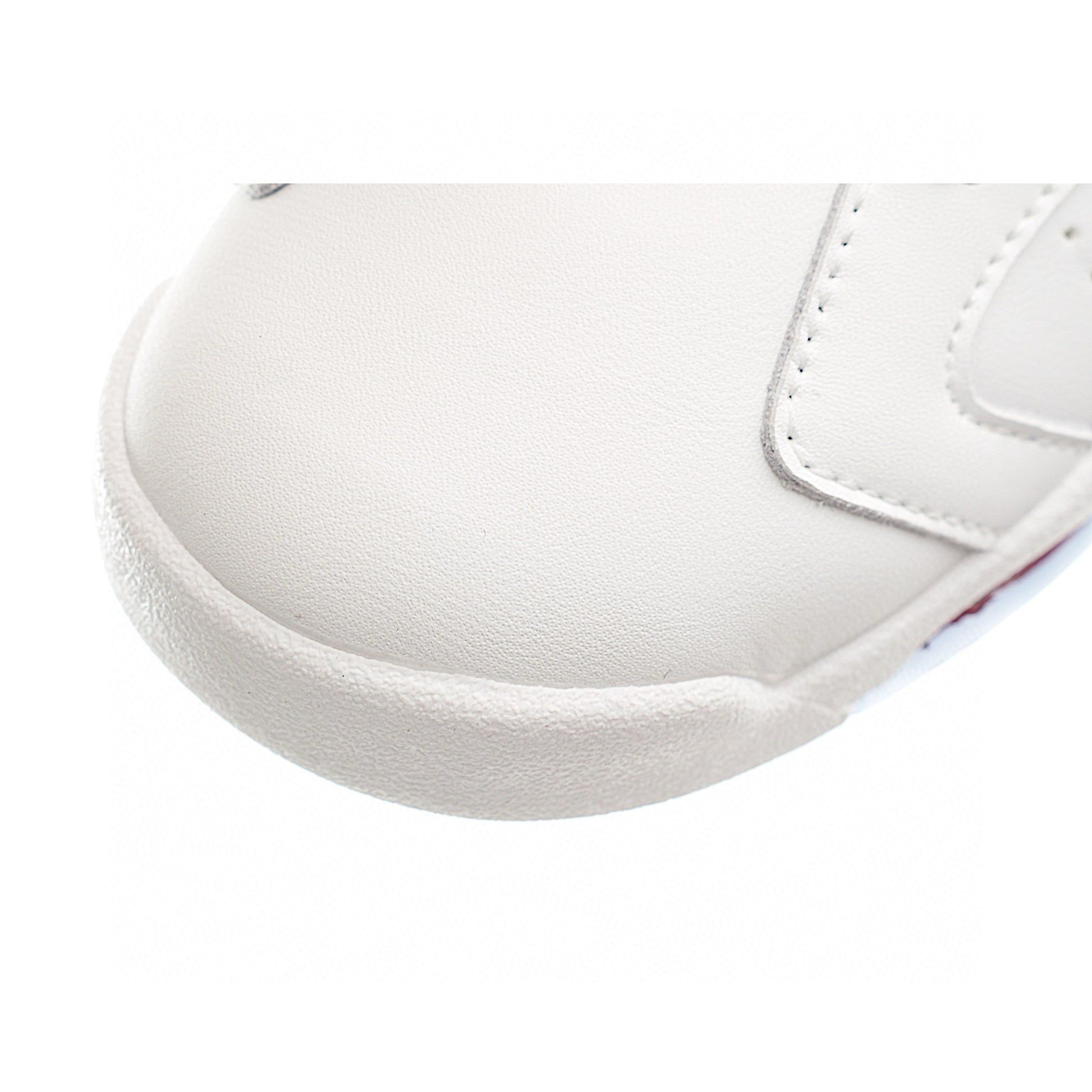 Joe 6 Air Cushion Basketball Shoes for Kids" white, burgundy"