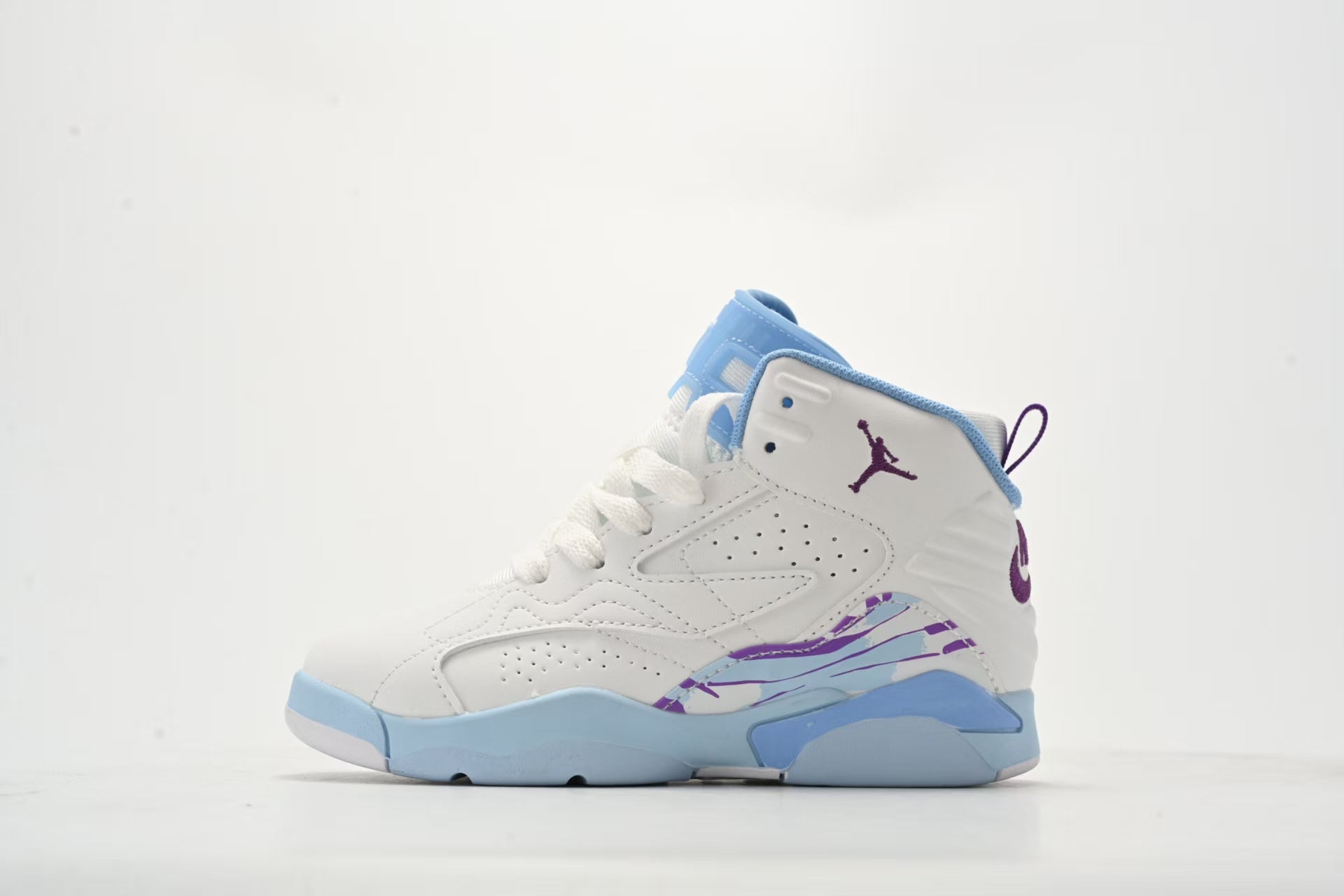Jordan 678 series" white, blue"