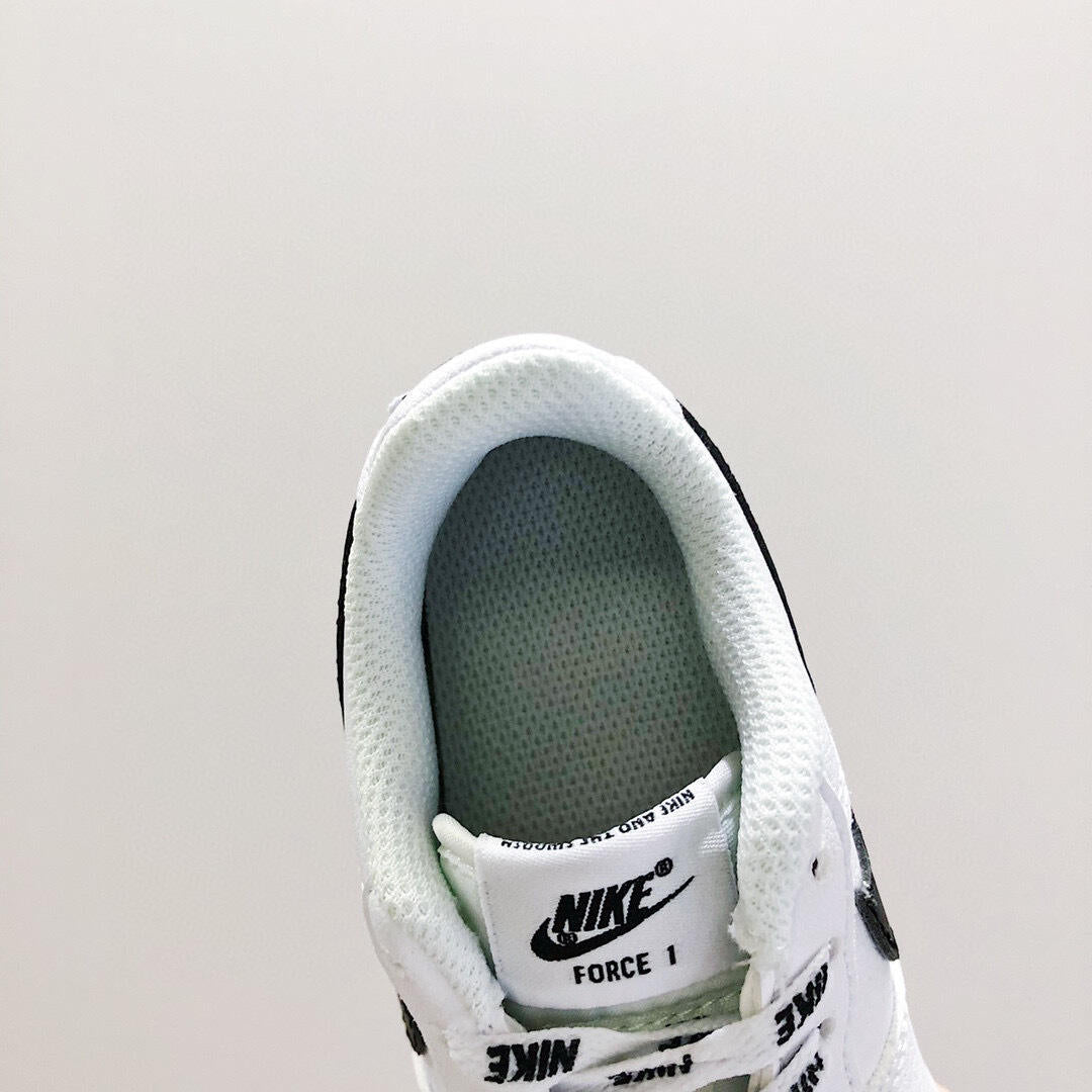 Air Force low-top lace-up sneakers" white"