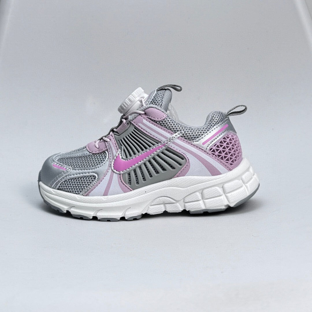 Nike Zoom V5 Retro Sneakers