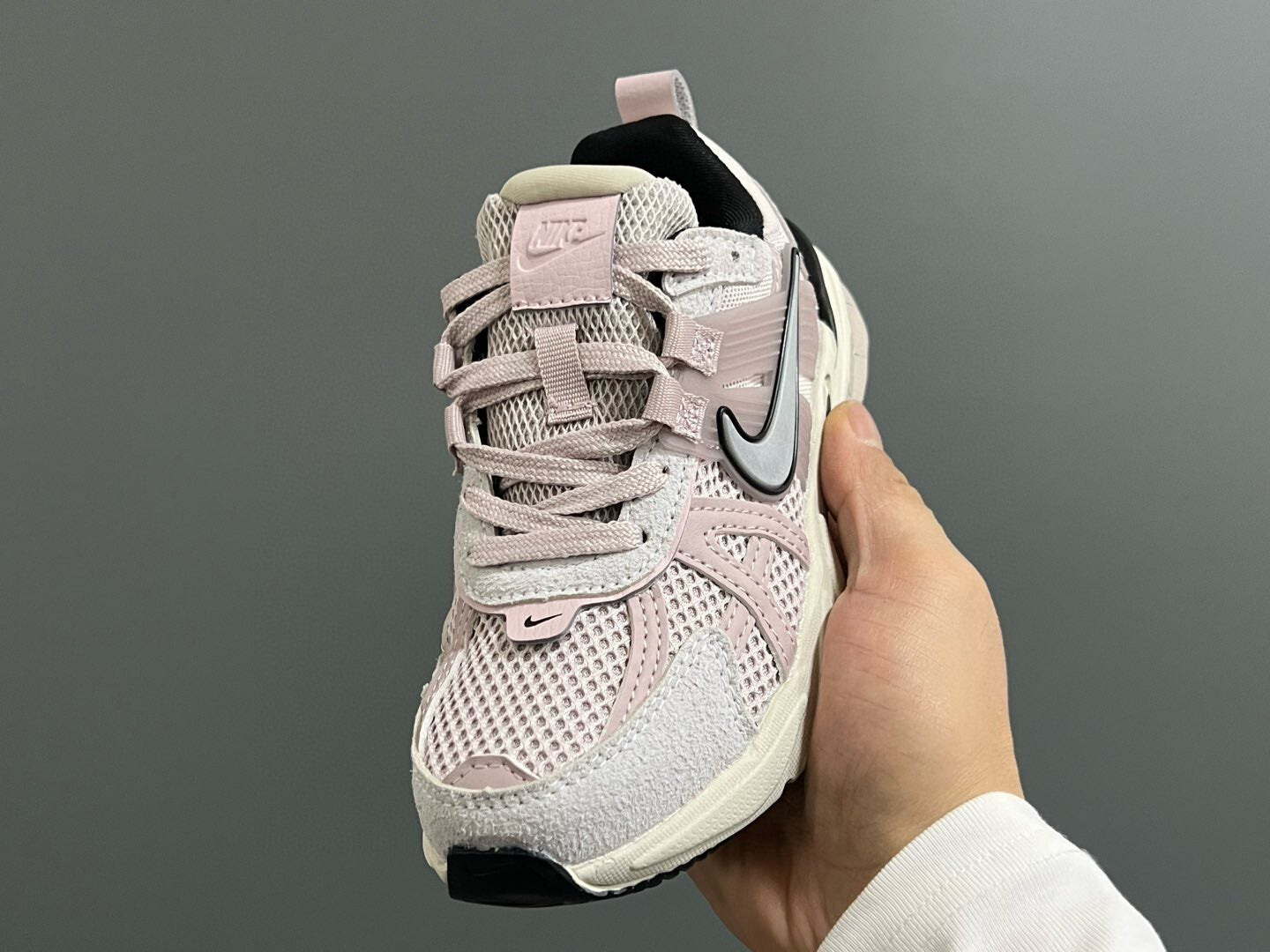 v2k children's shoes
