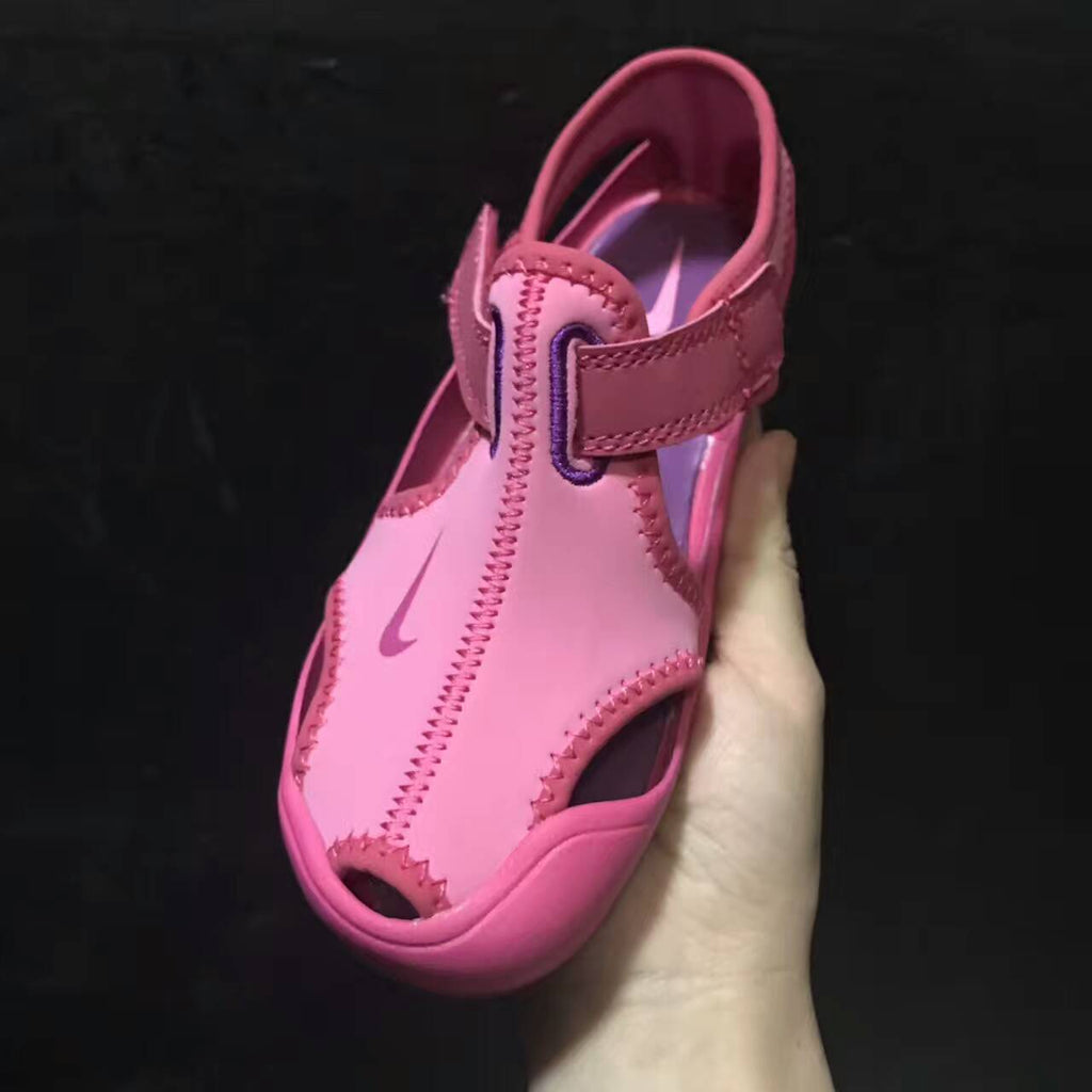 Nike children's closed toe sandals " pink"