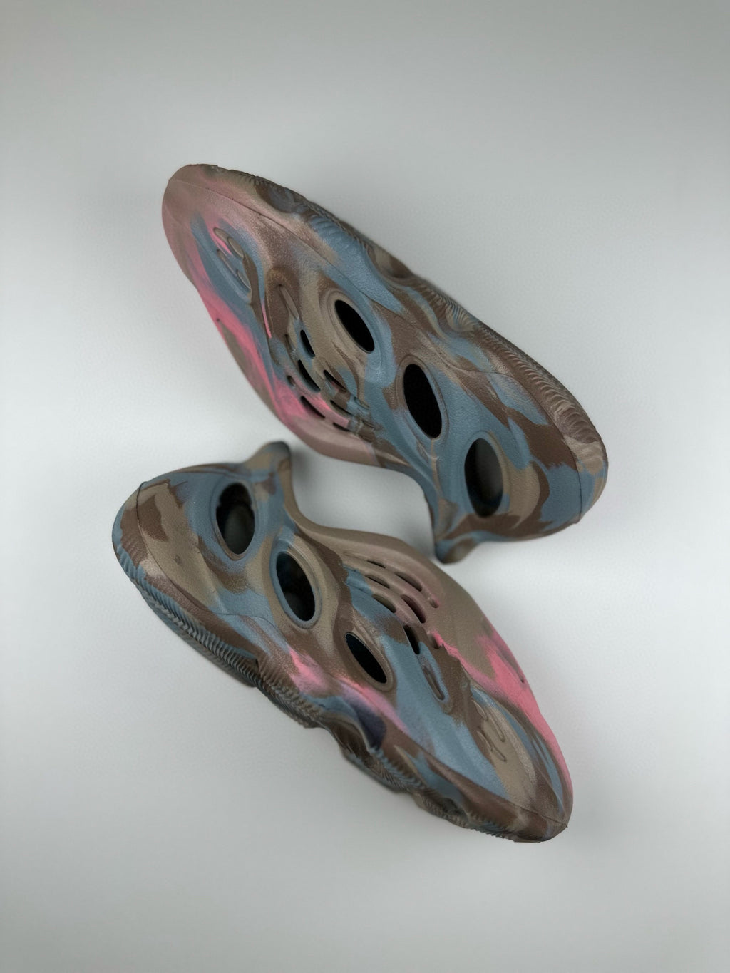 Coconut Crocs" Dark grey, light blue"