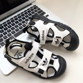Adidas Velcro Stream Tracing Soft-soled Children's Beach Sandals" white, black"