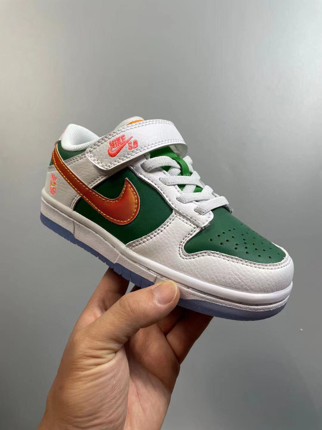 Nike SB single buckle sneakers" green"