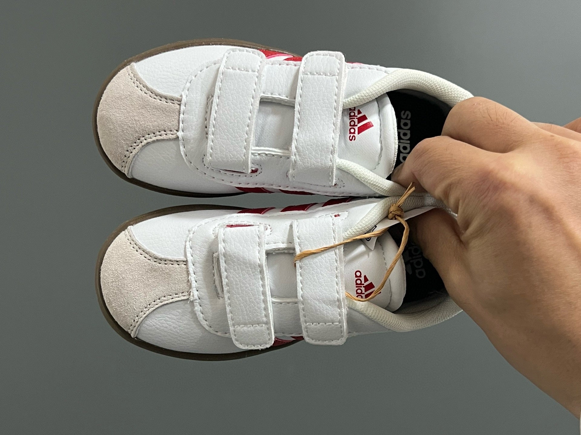 Adidas tennis shoes" white, red"
