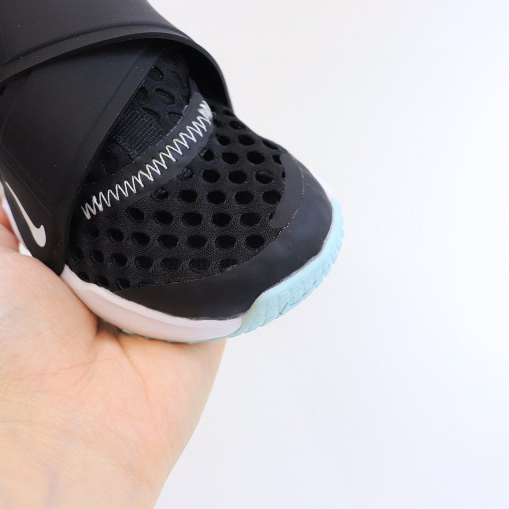 Nike Little UFO Large Mesh Velcro Children's Shoes" black"