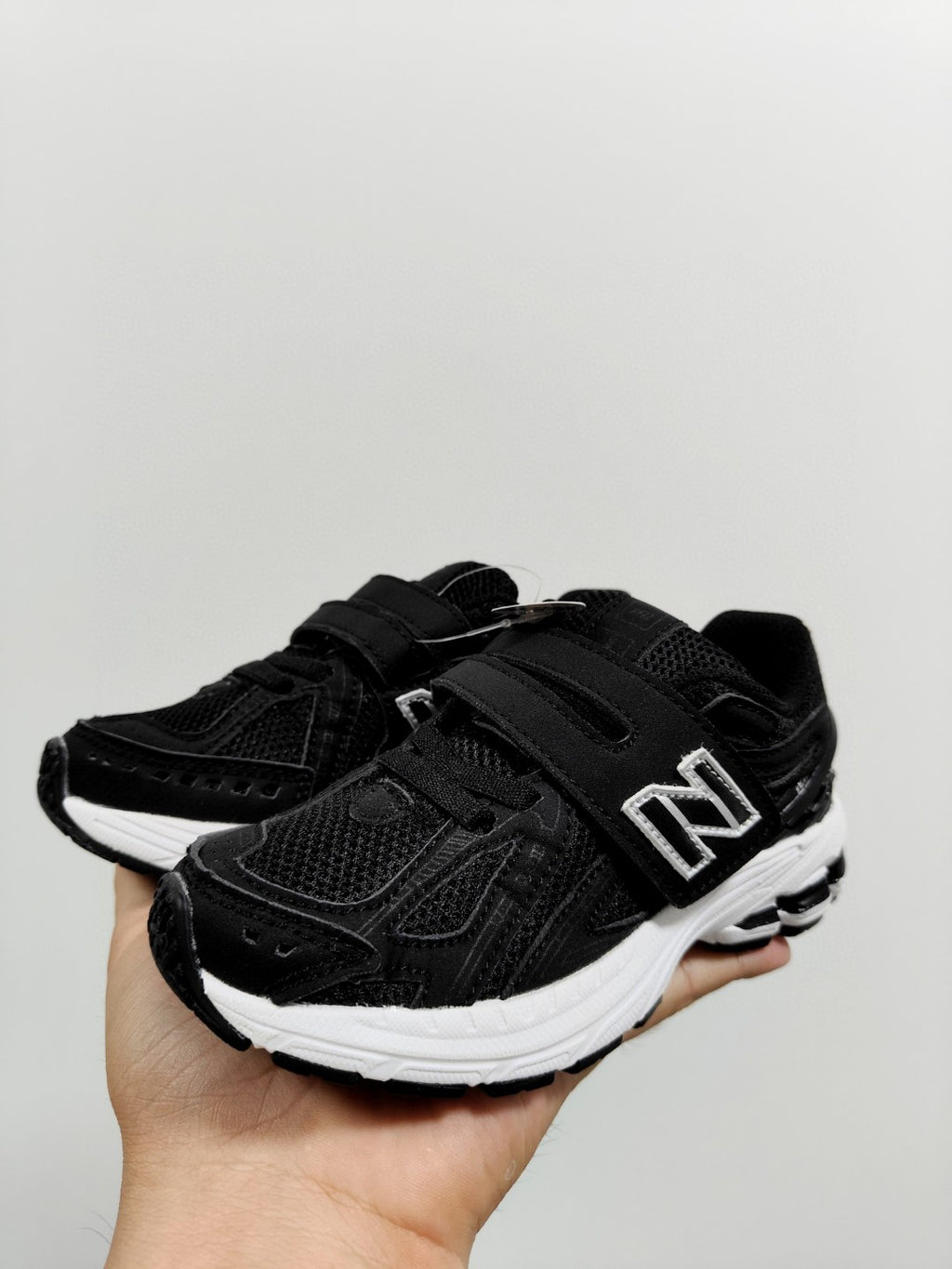 NB 1906 Velcro Kids Running Shoes" black"