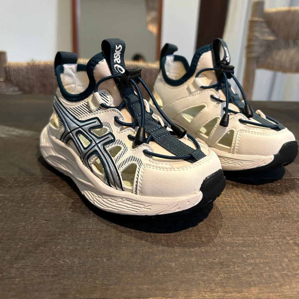ASICS Stream Tracing Sports crocs" cream, & dark blue/navy"