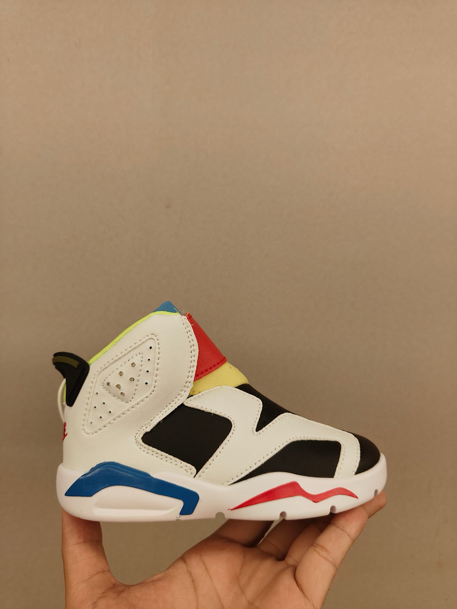 Joe 6 Velcro leather basketball shoes" white, black, red, blue"