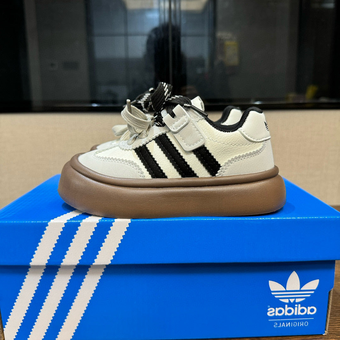 Adidas training invisible Velcro sneakers" white, black"