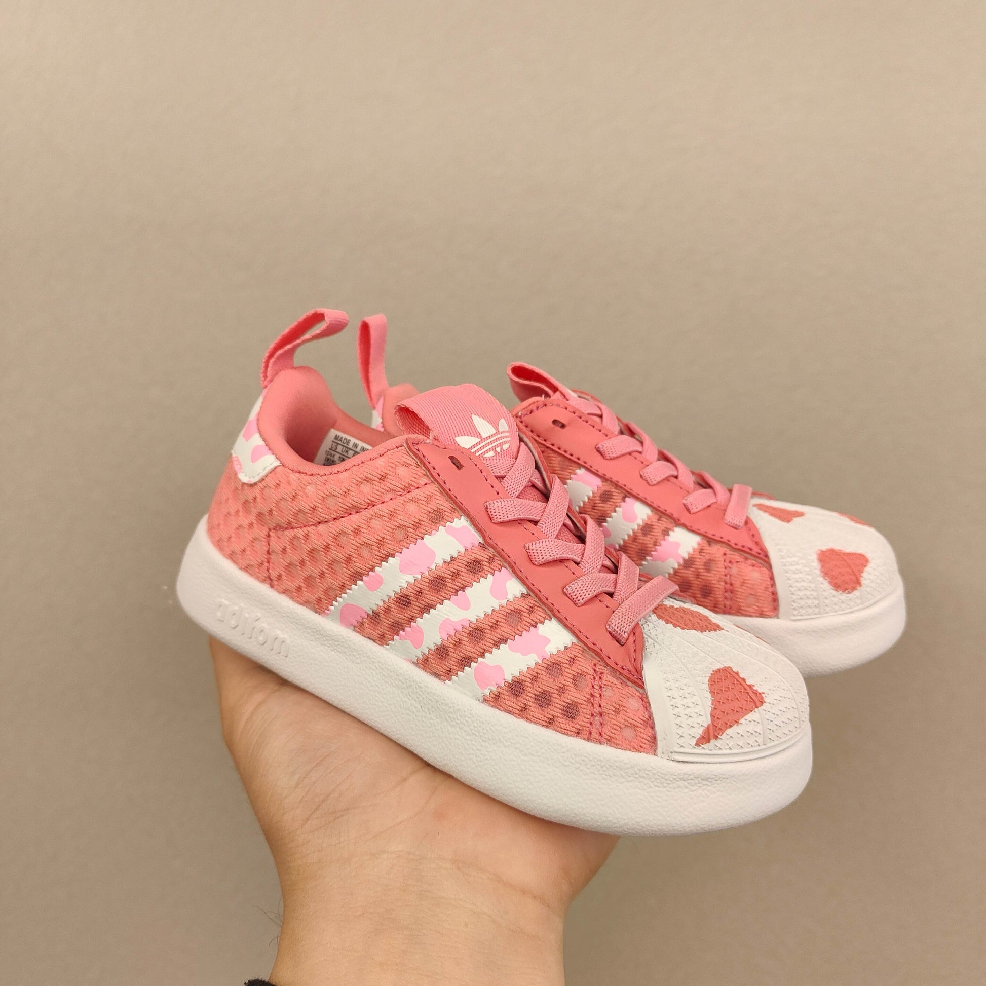 shell toe second generation" light pink"