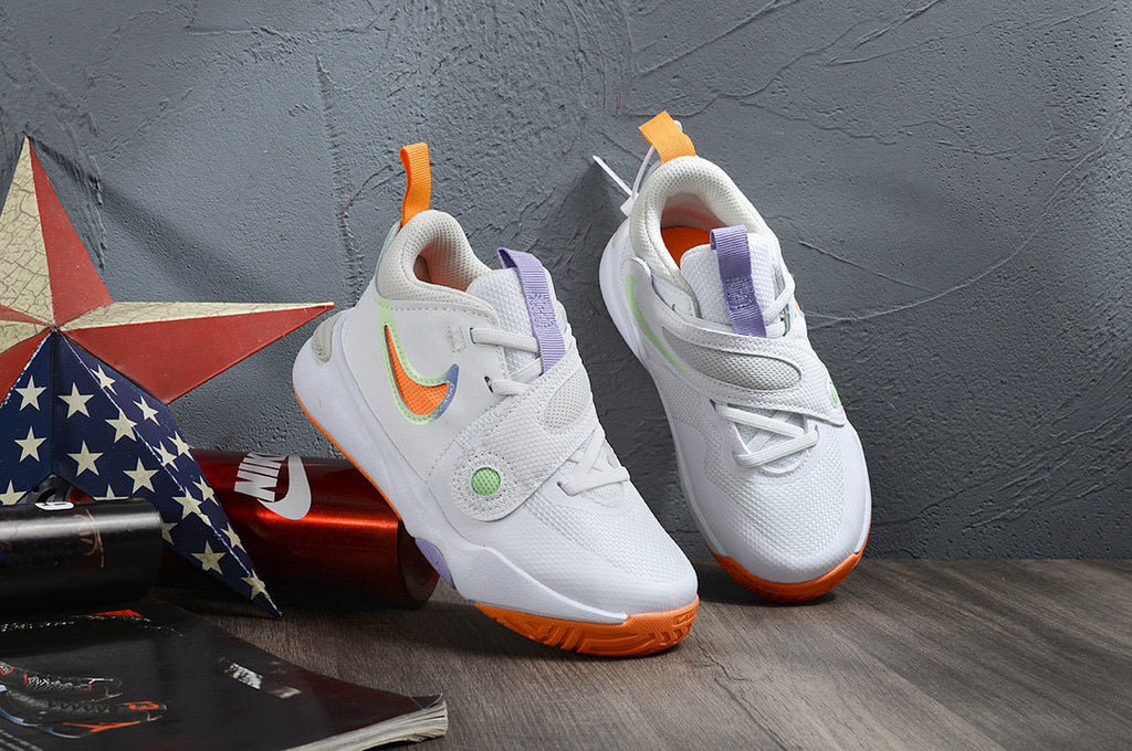 Nike's new UFO slip-on shoes for children" white, orange"