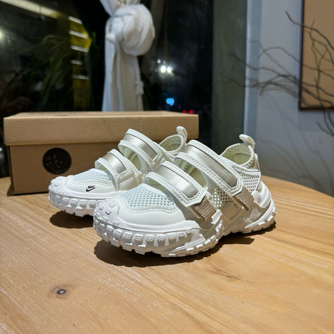 Nike tire bottom Velcro hollow sandals" light cream/ beige"