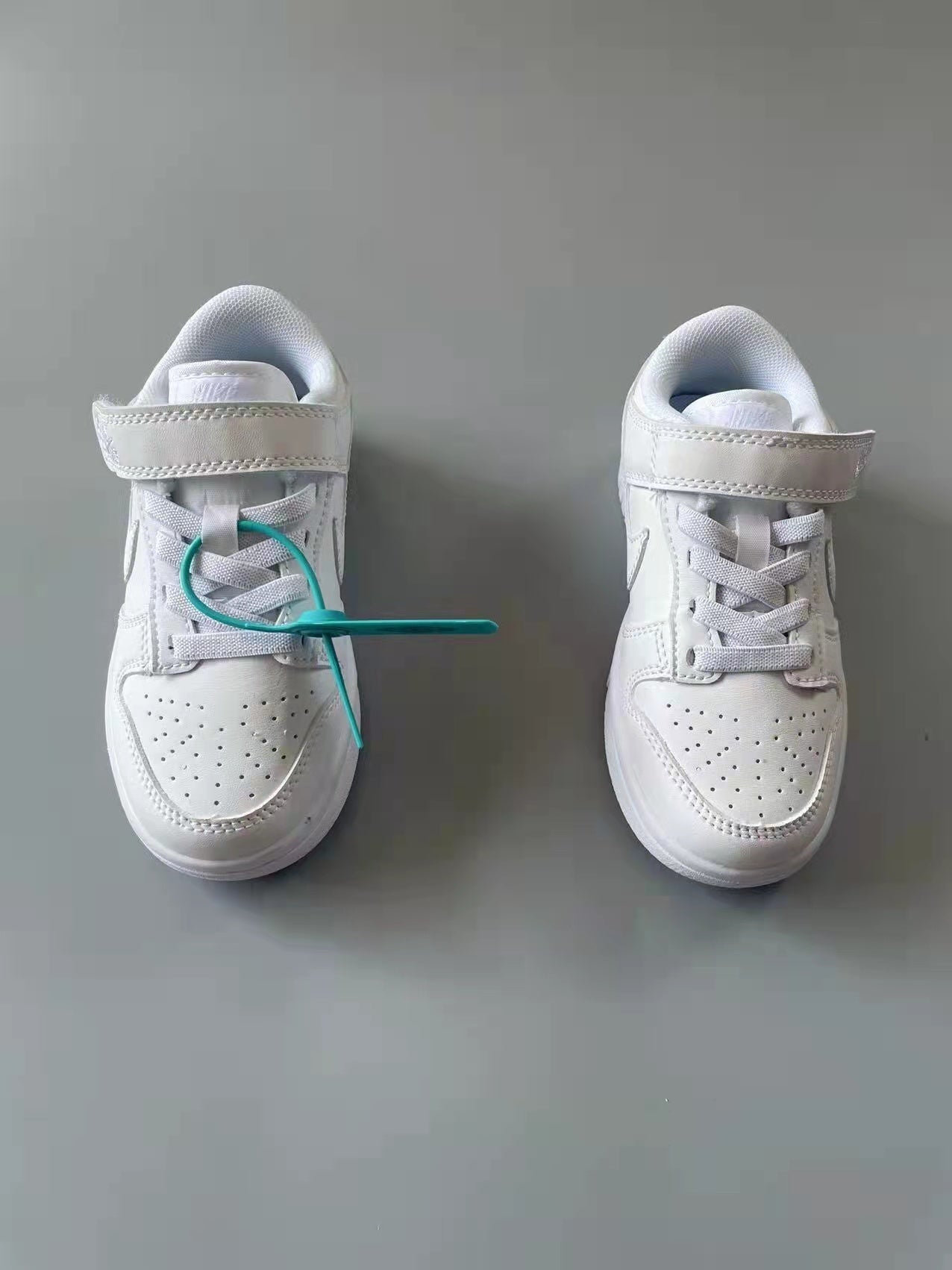 SB Velcro children's shoes" white"