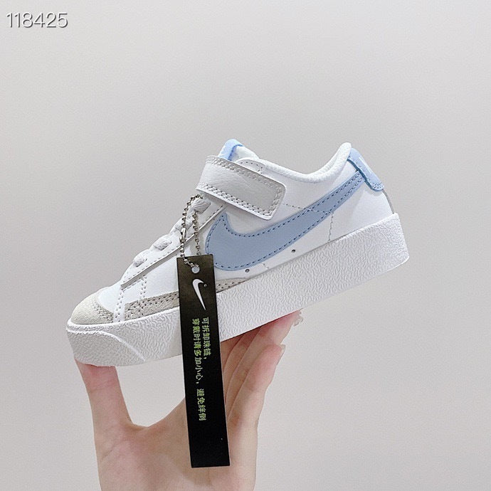 NK Trailblazer Graffiti Low-top" white, blue"