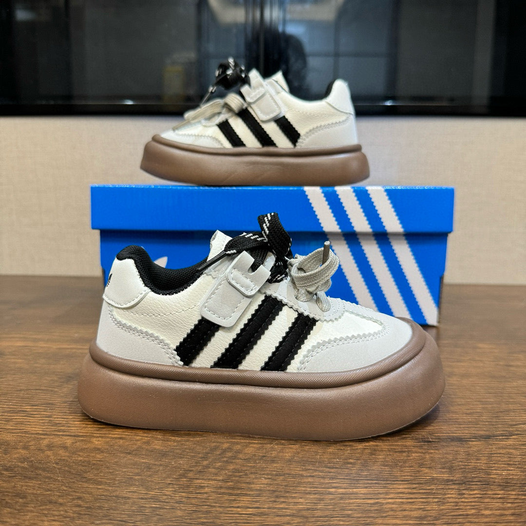 Adidas training invisible Velcro sneakers" white, black"