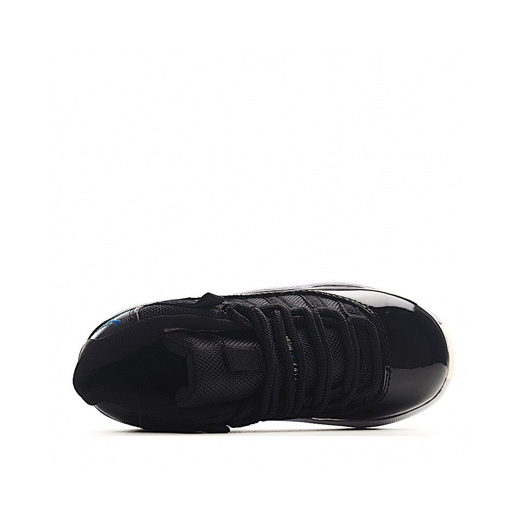 The classic AJ11 is back, mid-top" black"