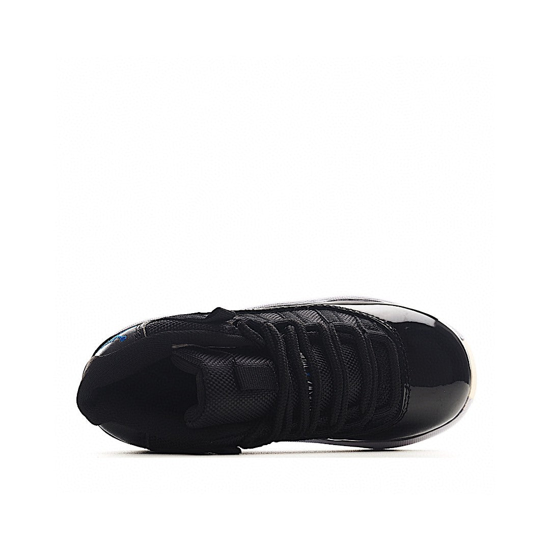 The classic AJ11 is back, mid-top" black"