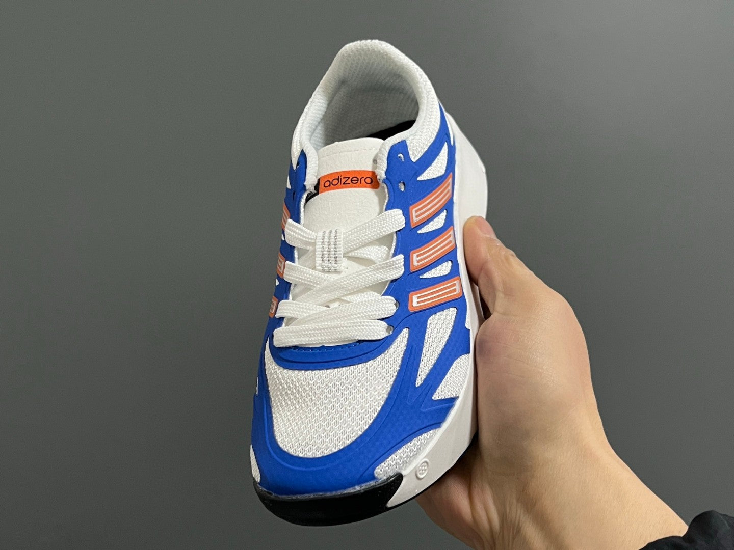 A's new children's shoelace buckle swing sports shoes" white, blue"