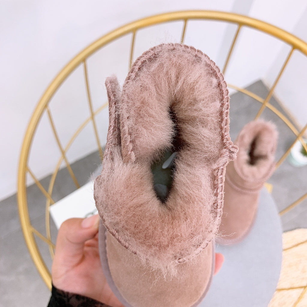 UGG Velcro Baby Shoes" light pink"
