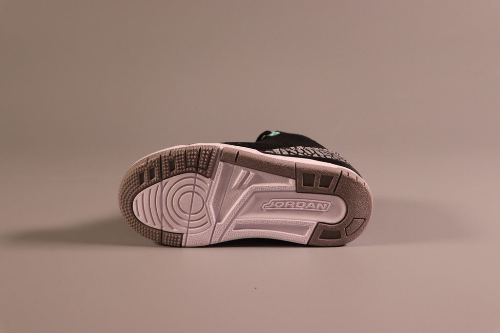 Jordan AJ3 children's shoes" black"