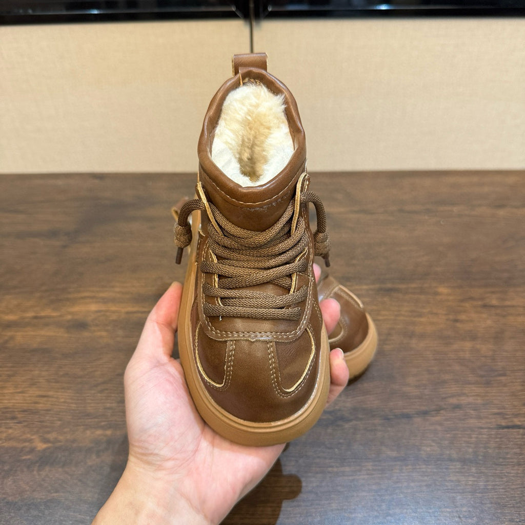 U-GG Capibara Snow Boots Leather" brown"