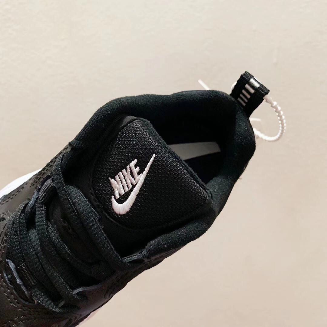 Nike retro dad "black"