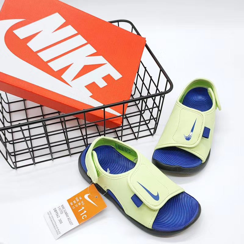 Nike fifth generation large breasted children's sandals "lime green"