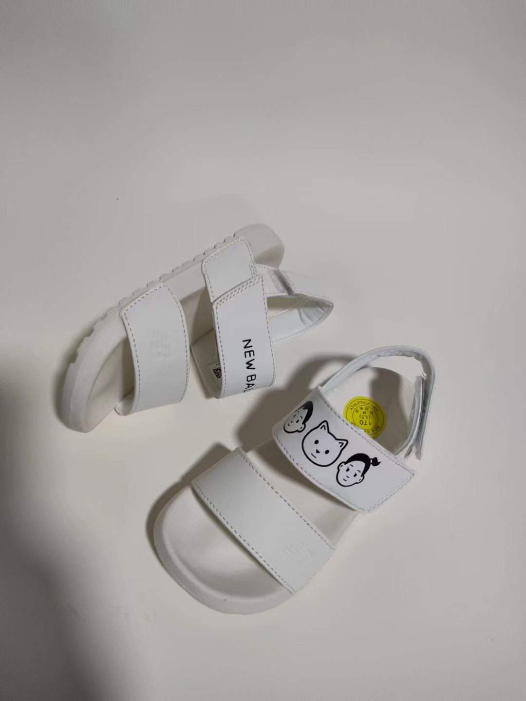 N official website synchronized parallel bars sandals" several color"