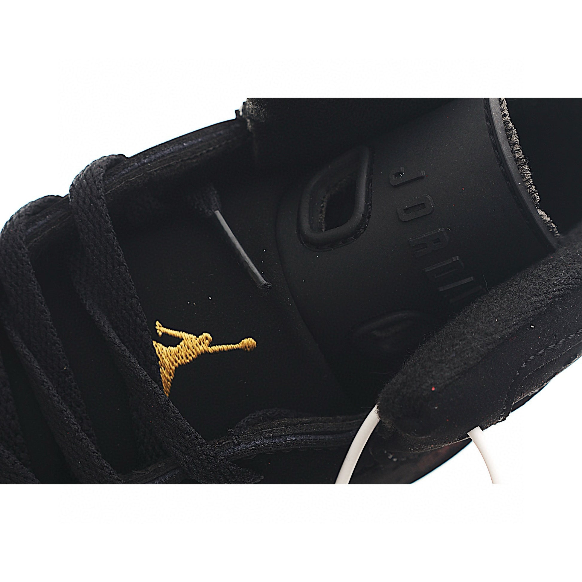 Joe 6 Air Cushion Basketball Shoes for Kids" black, gold"