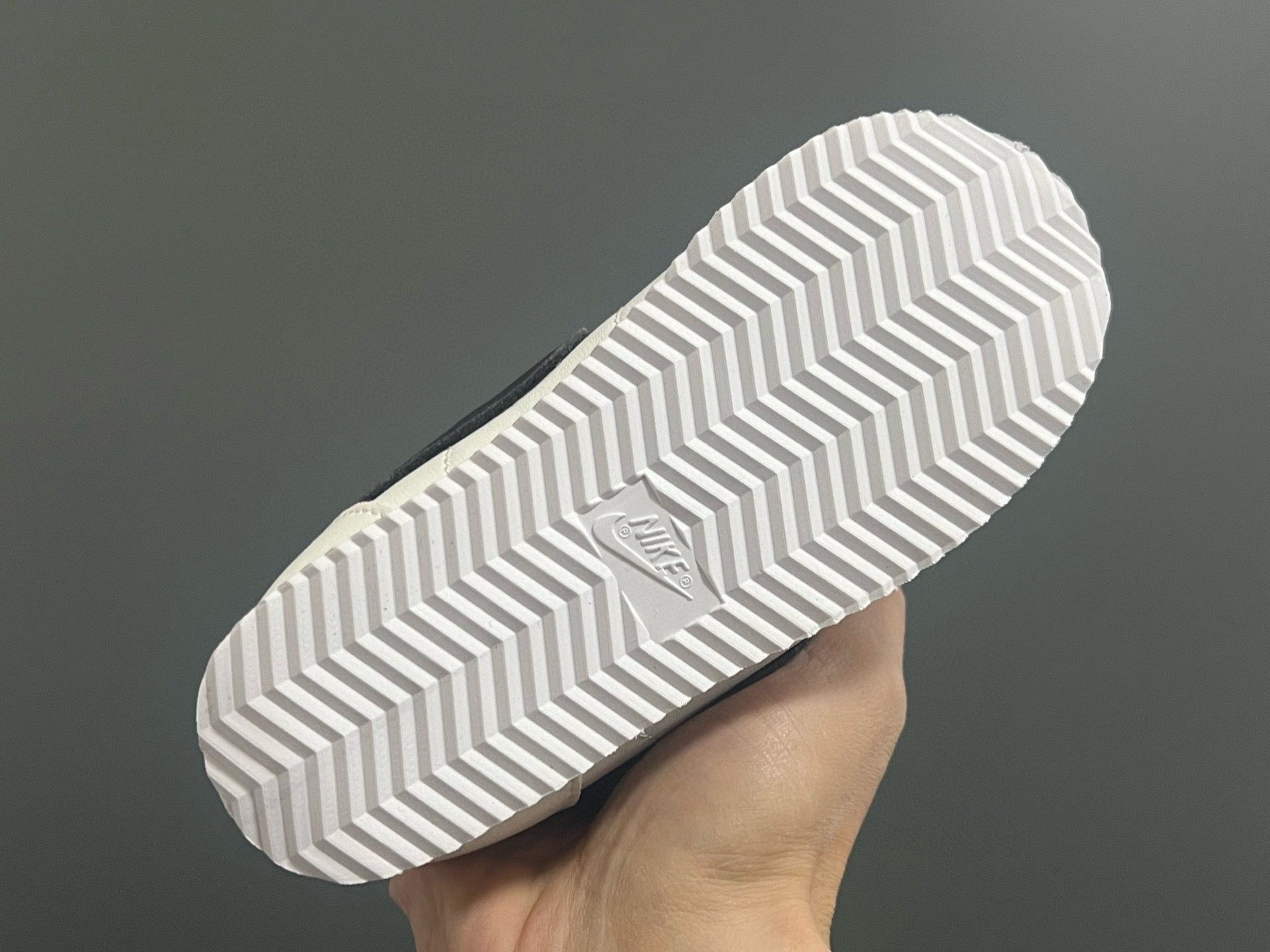Nike Forrest Gump Classic Velcro Kids Shoes" white"