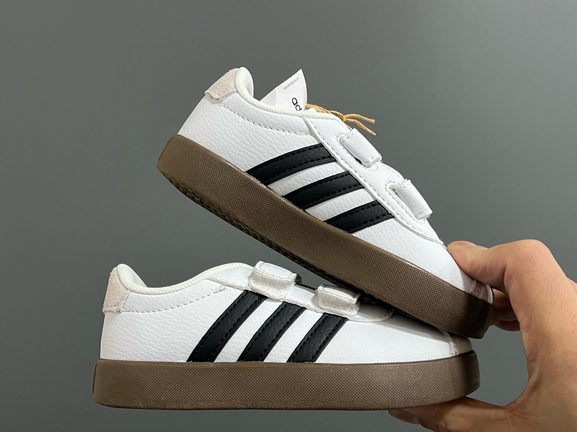 Adidas tennis shoes" white, black"