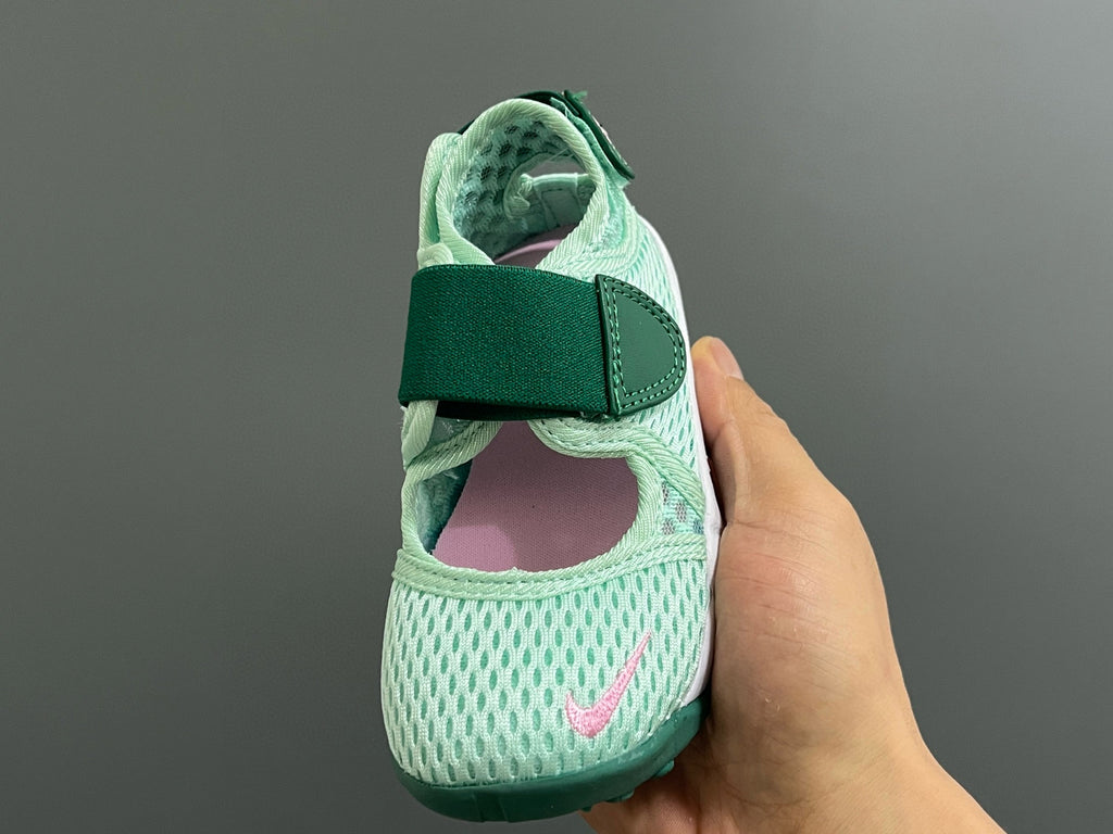 Nike Ninja Closed Toe Sandal " green"