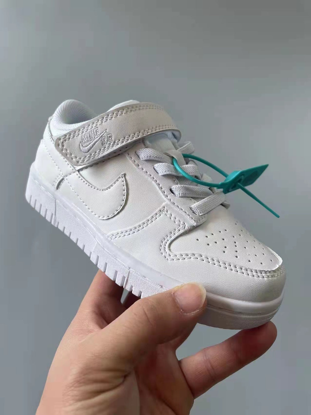 SB Velcro children's shoes" white"